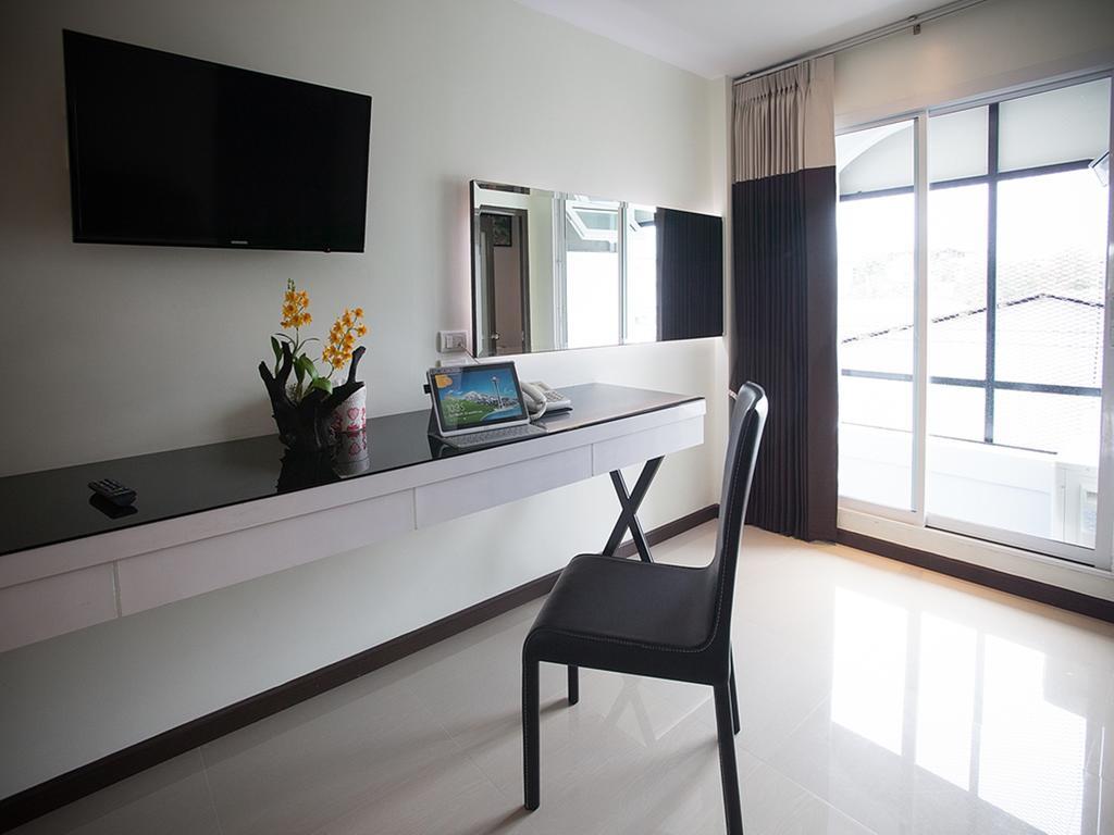 Md Grand Hotel Nakhon Nakhon Si Thammarat Buitenkant foto