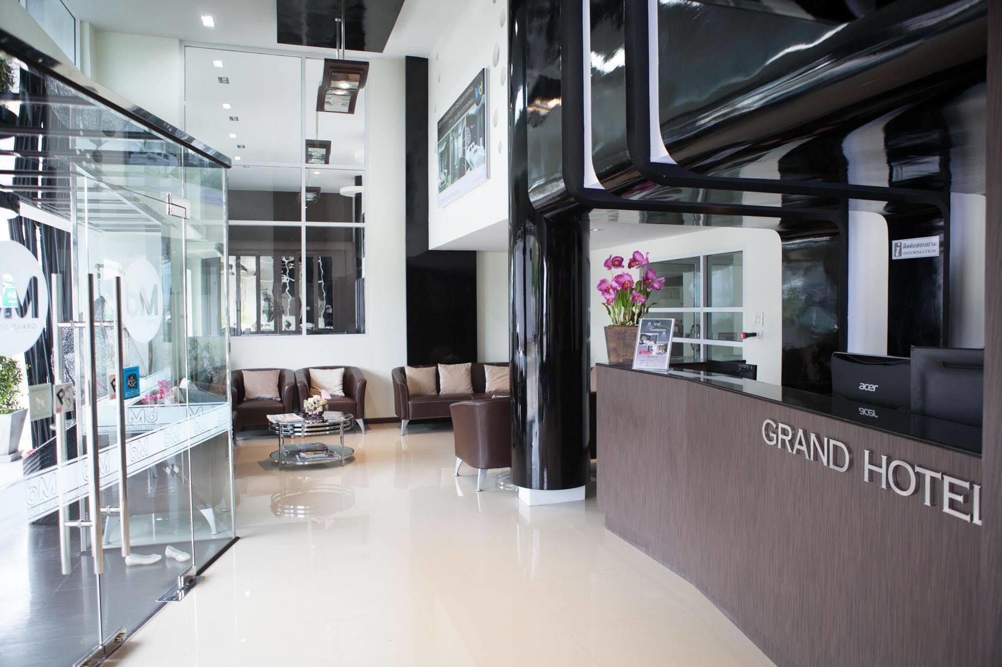 Md Grand Hotel Nakhon Nakhon Si Thammarat Buitenkant foto